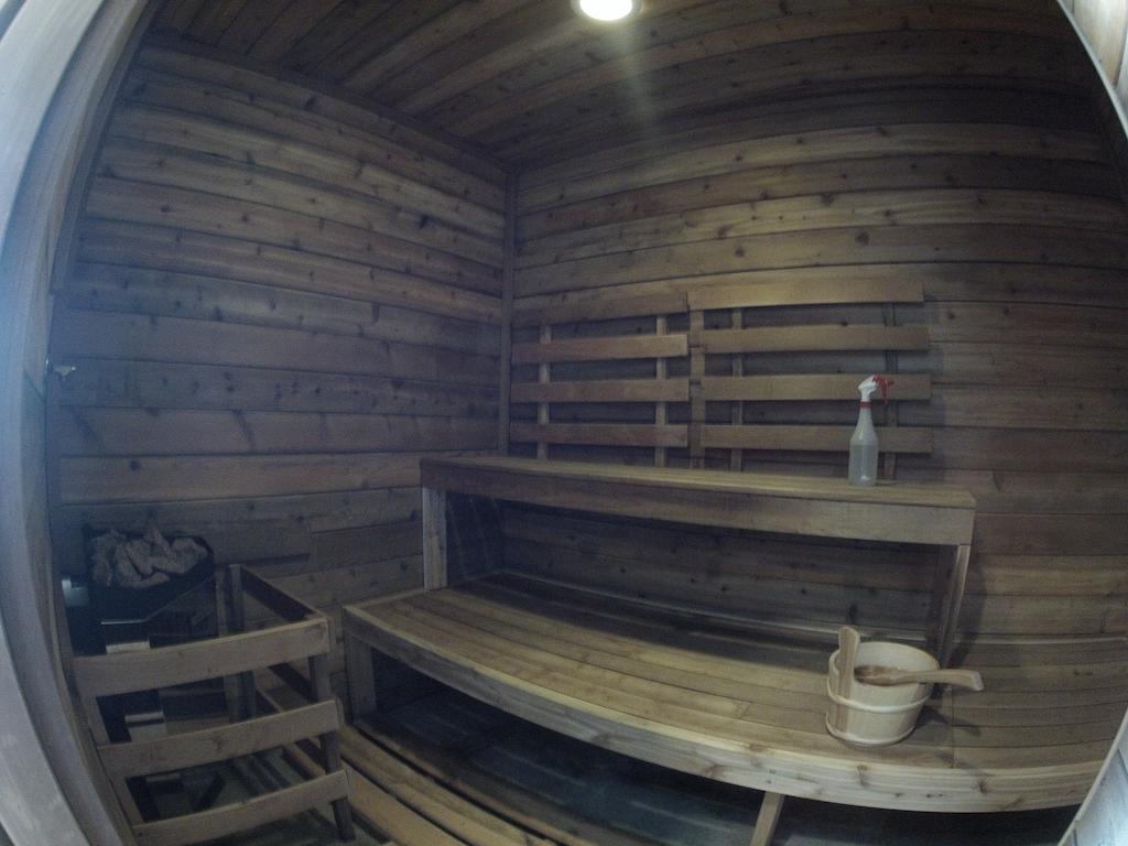 Vagabond Lodge At Kicking Horse Golden Esterno foto